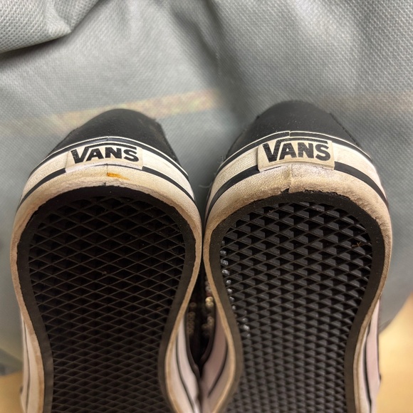 Vans Sequins Low Top Sneakers - Picture 2 of 5